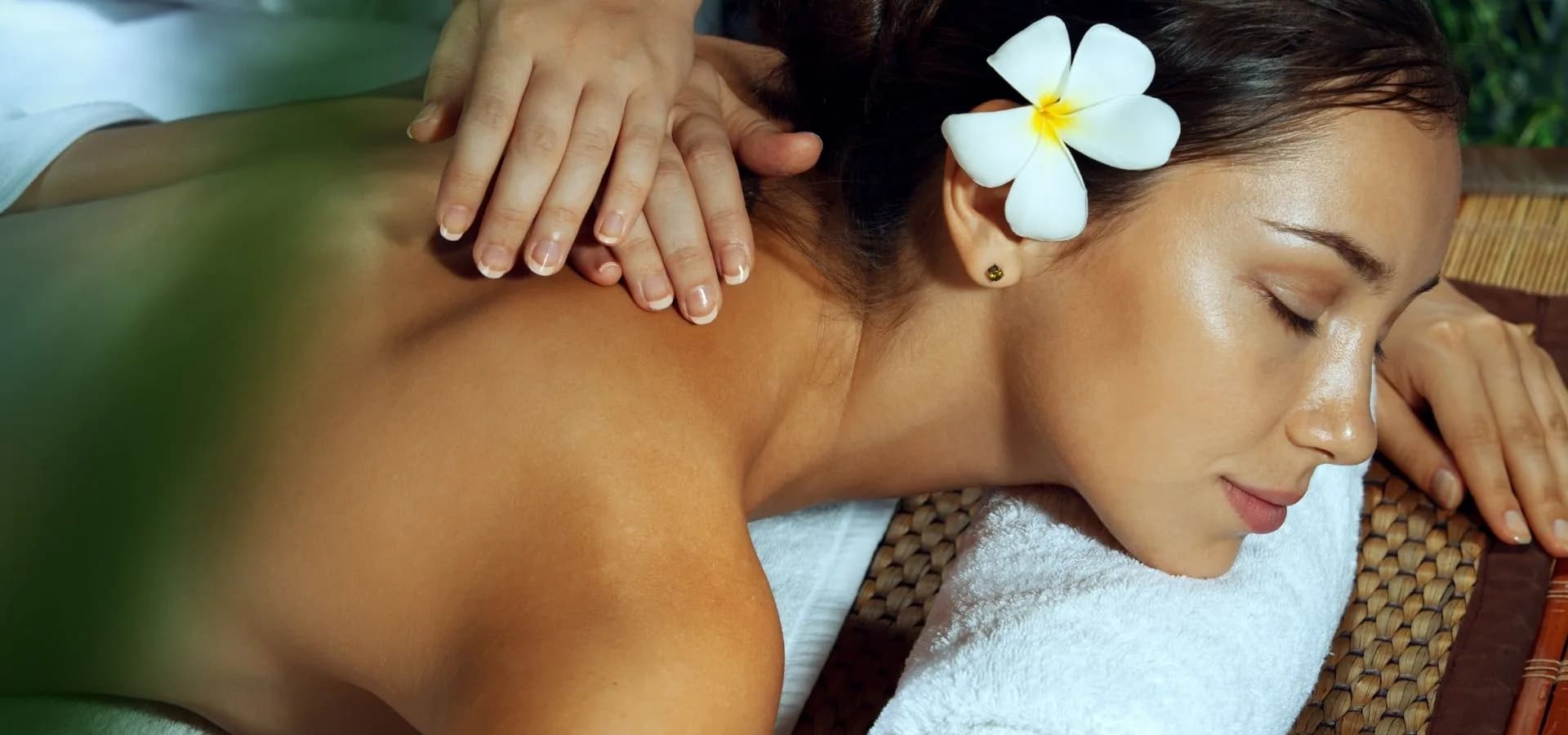 A spa ritual at Elysium Spa