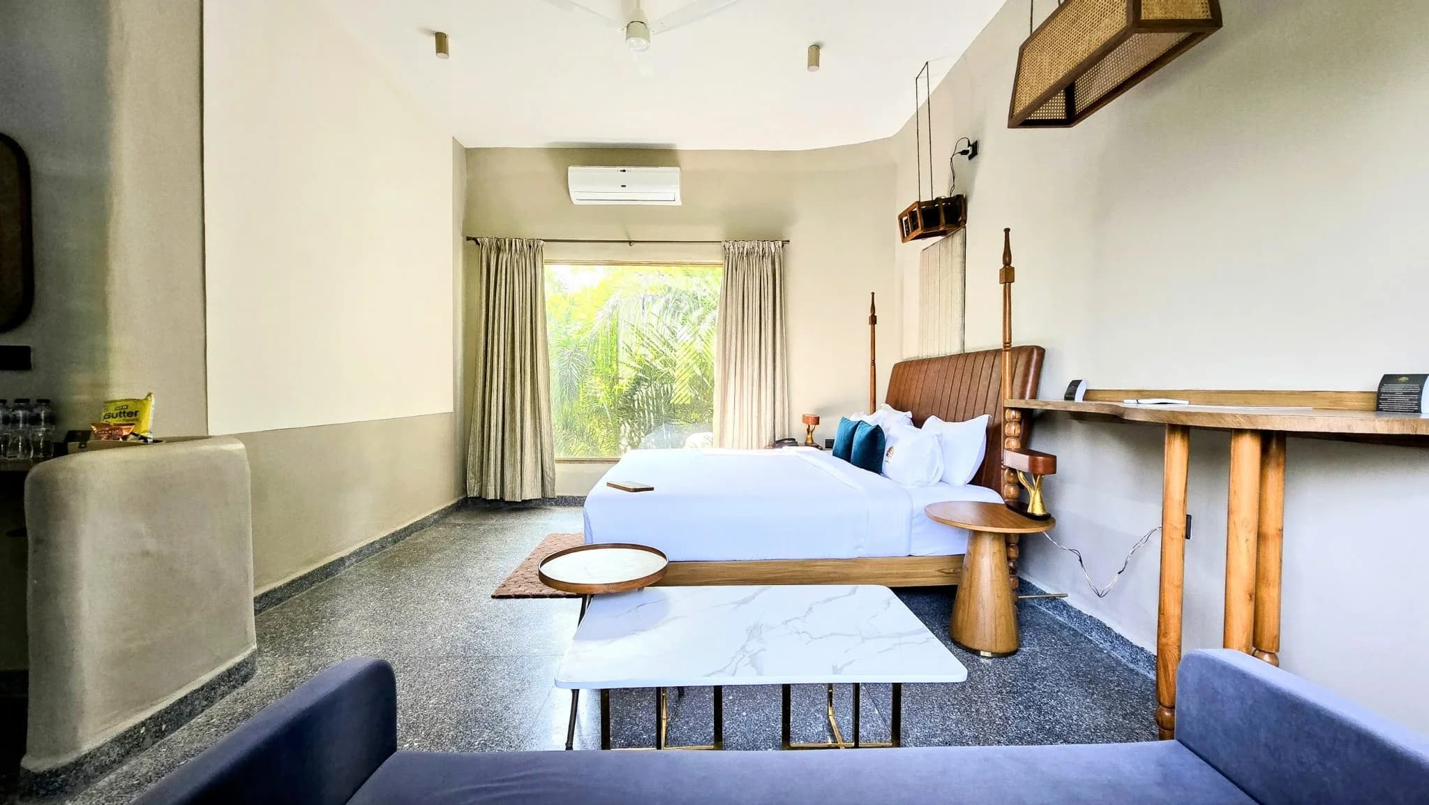 Giovanni Village Rooms & Suites